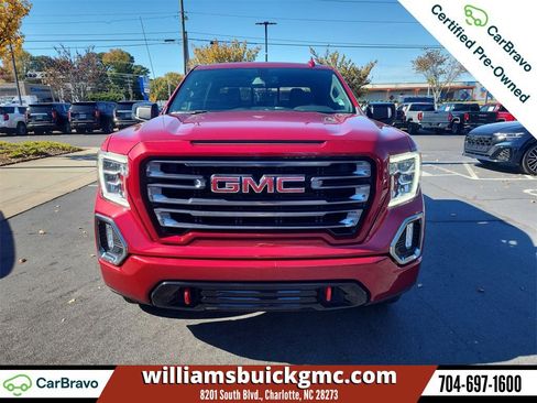 Certified 2022 GMC Sierra 1500 AT4 w/ AT4 Preferred Package image 3