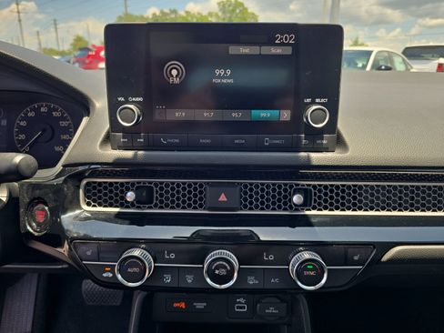 Certified 2023 Honda Civic EX image 18