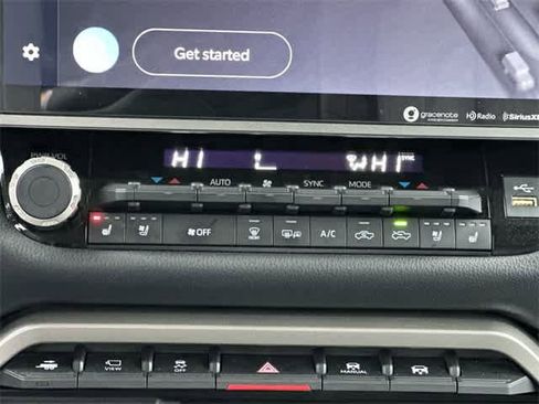 Used 2022 Toyota Tundra Limited image 15