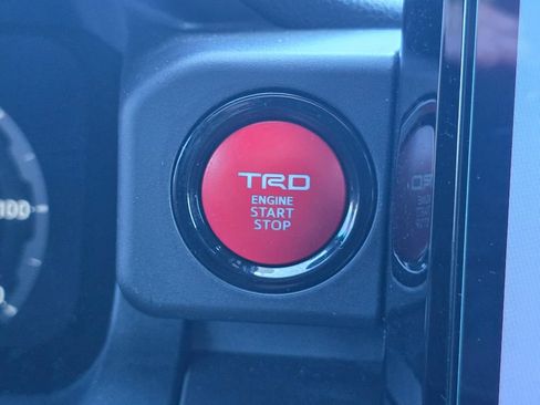 Certified 2025 Toyota Tacoma TRD Sport RWD image 34