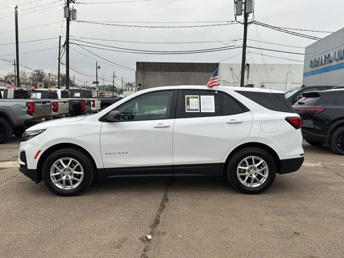 Used 2023 Chevrolet Equinox LS w/ LS Convenience Package image 8