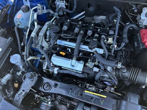 New 2025 Nissan Kicks S image 25