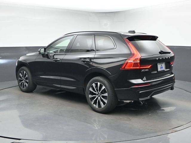 Used 2024 Volvo XC60 B5 Plus w/ Protection Package Premier AWD/4WD image 7