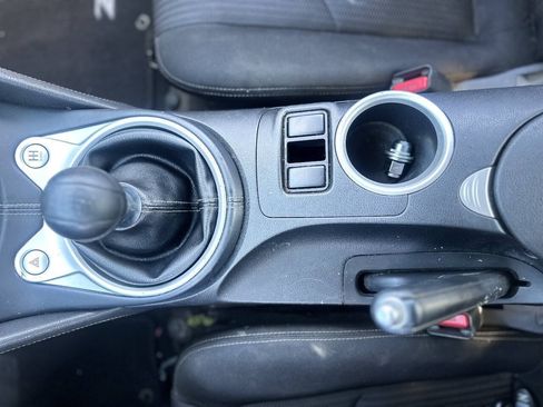 Used 2012 Nissan 370Z Coupe w/ Sport Pkg RWD image 23