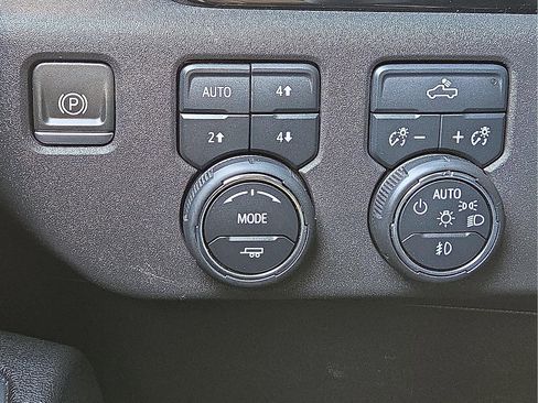 Certified 2023 Chevrolet Silverado 1500 LT Trail Boss w/ Protection Package image 20