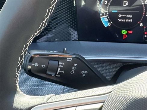 New 2026 Volkswagen Tiguan S image 24