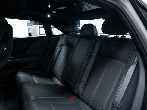 Used 2022 Lucid Air Grand Touring image 19