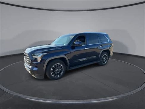 Used 2024 Toyota Sequoia Limited image 4