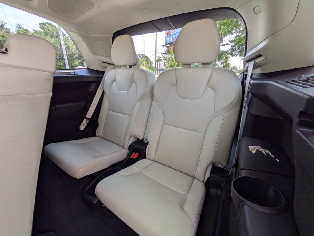 Certified 2024 Volvo XC90 B5 Plus AWD/4WD image 18