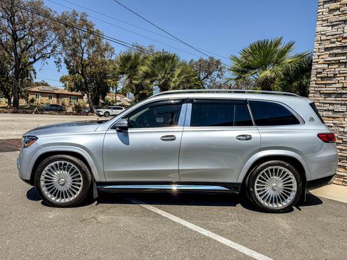 Used 2022 Mercedes-Benz Maybach GLS 600 4MATIC image 14