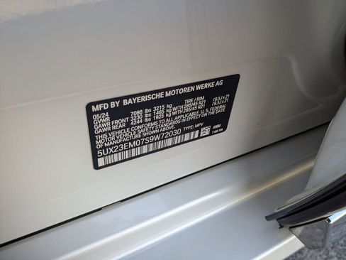 Used 2025 BMW X7 xDrive40i image 34