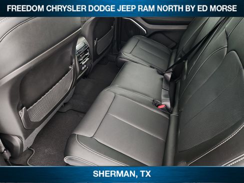 New 2025 Jeep Grand Cherokee L Overland image 19