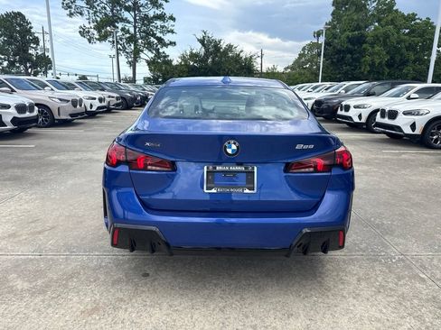 Used 2026 BMW 228i xDrive w/ Technology Package AWD/4WD image 4