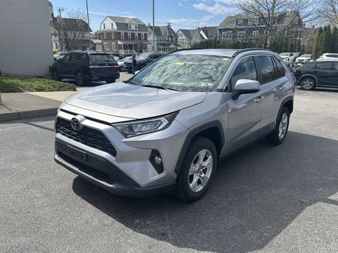 Used 2019 Toyota RAV4 XLE w/ All Weather Liner Package image 2