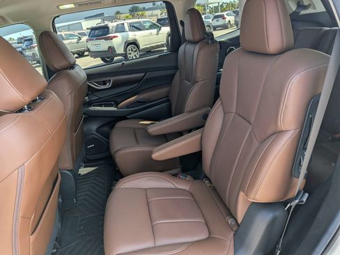 Used 2024 Subaru Ascent Touring w/ Popular Package #2 AWD/4WD image 13
