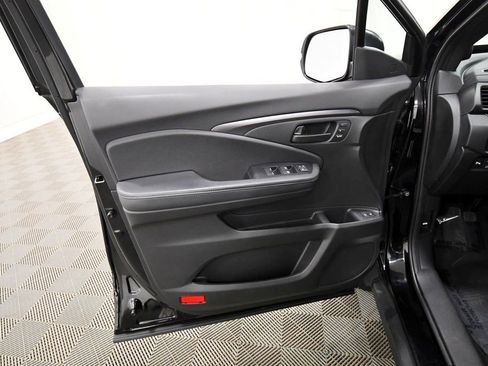 Used 2023 Honda Passport EX-L image 13