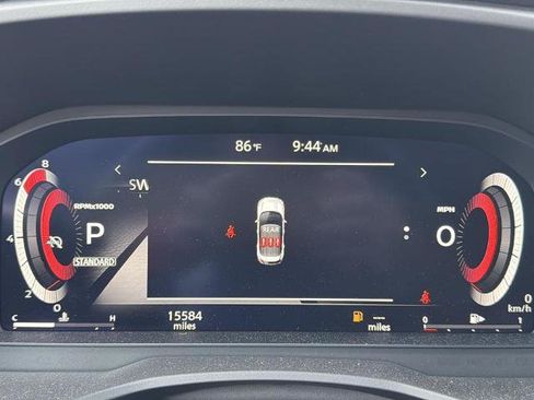 Certified 2025 Nissan Rogue Platinum w/ Platinum Premium Package FWD image 14