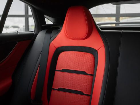 Used 2026 Mercedes-Benz AMG GT 63 image 31