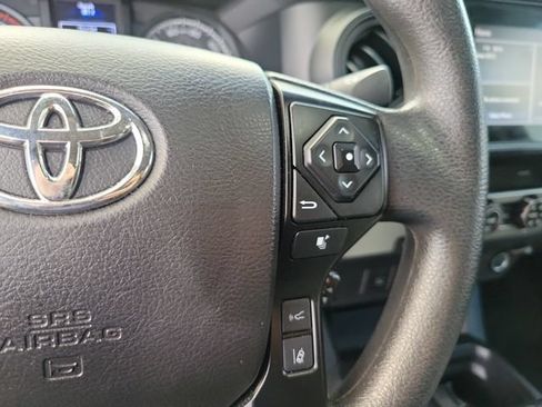 Used 2022 Toyota Tacoma SR w/ SR Convenience Package RWD image 16