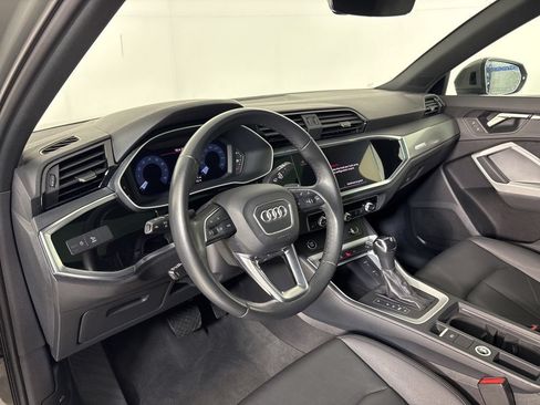 Used 2023 Audi Q3 2.0T Premium AWD/4WD image 16
