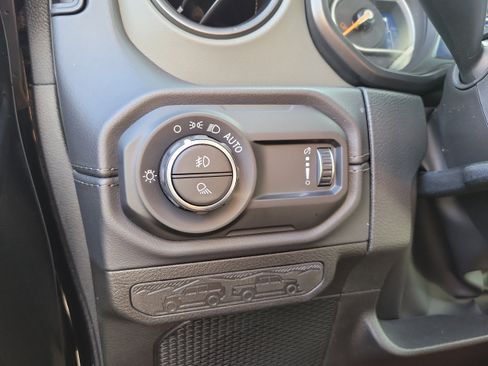New 2026 Jeep Gladiator Mojave AWD/4WD image 21