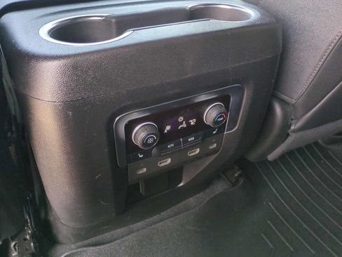Used 2023 Chevrolet Suburban Premier w/ Premium Package AWD/4WD image 22