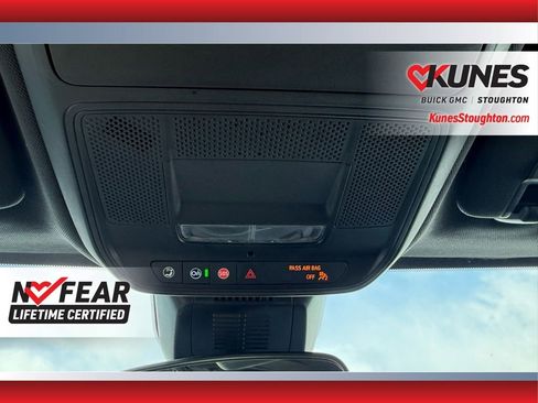 Used 2025 Chevrolet Equinox LT image 43