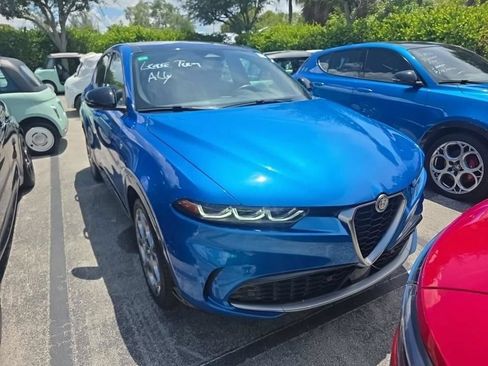 Used 2024 Alfa Romeo Tonale Ti AWD/4WD image 1