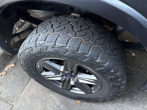 Used 2020 Ford F150 XLT w/ Equipment Group 302A Luxury image 22