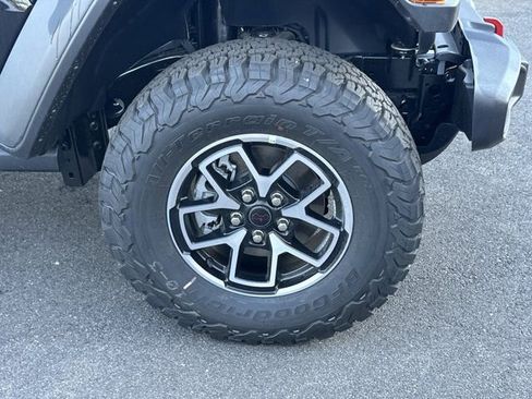 New 2026 Jeep Wrangler Rubicon image 12