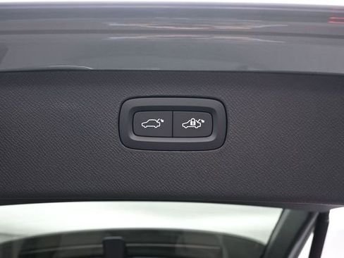 New 2026 Volvo XC90 B6 Ultra w/ Protection Package Premier AWD/4WD image 33