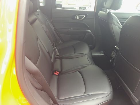 New 2026 Jeep Compass Limited image 7