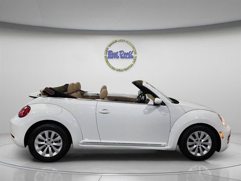 Used 2019 Volkswagen Beetle 2.0T S FWD image 7