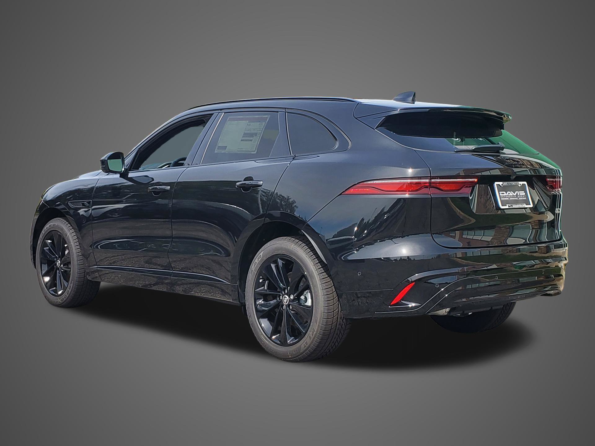 New 2026 Jaguar F-PACE R-Dynamic S AWD/4WD image 8