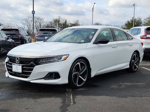 Certified 2022 Honda Accord Sport image 3