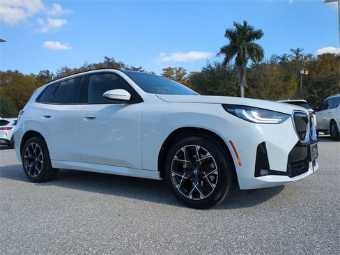 Used 2025 BMW X3 xDrive30i image 2