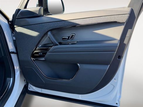 New 2026 Land Rover Range Rover Sport SE image 34