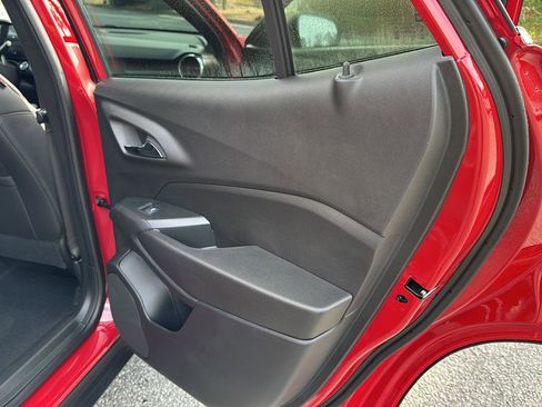 New 2026 Chevrolet Trax RS w/ Driver Confidence Package image 13