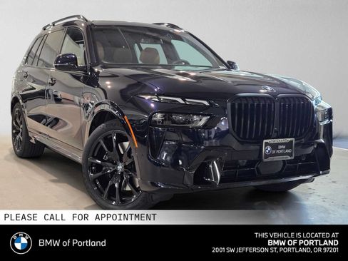 Used 2026 BMW X7 xDrive40i w/ M Sport Package AWD/4WD image 1