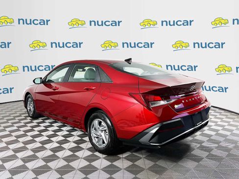 Certified 2024 Hyundai Elantra SE image 5