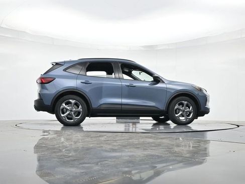 New 2026 Ford Escape ST-Line w/ Cold Weather Package image 31