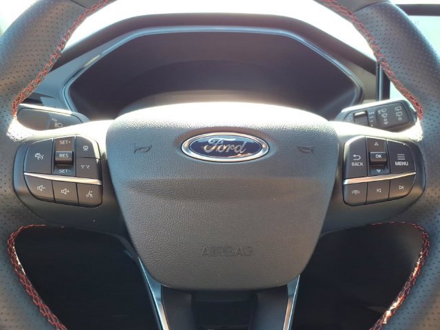 Used 2024 Ford Escape ST-Line w/ Tech Pack #1 AWD/4WD image 24