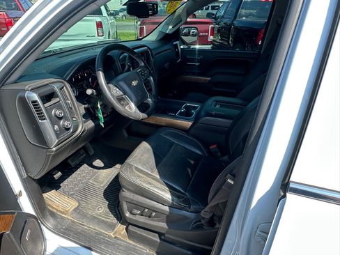 Used 2016 Chevrolet Silverado 1500 LTZ w/ Sport Package AWD/4WD image 9