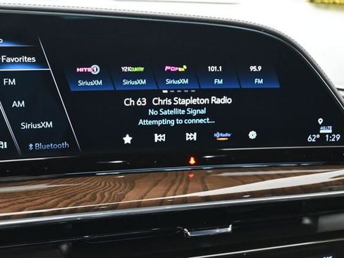 Used 2024 Cadillac Escalade Sport Platinum w/ LPO, Floor Liner Package AWD/4WD image 31