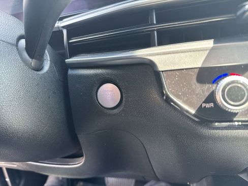 Used 2024 Kia Sorento S image 22