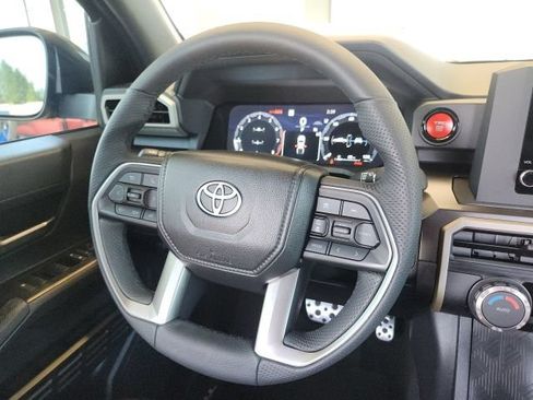 Certified 2025 Toyota Tacoma TRD Sport AWD/4WD image 21