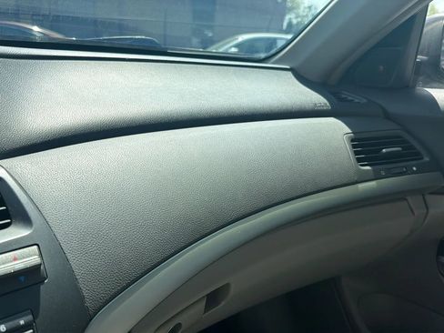 Used 2009 Honda Accord EX-L image 33