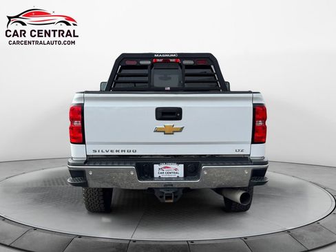 Used 2019 Chevrolet Silverado 2500 LTZ w/ Duramax Plus Package image 4