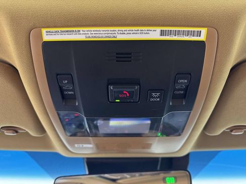 Used 2024 Lexus ES 350 w/ Premium Package FWD image 25