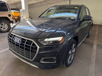 Certified 2024 Audi Q5 2.0T Premium w/ Convenience Package
